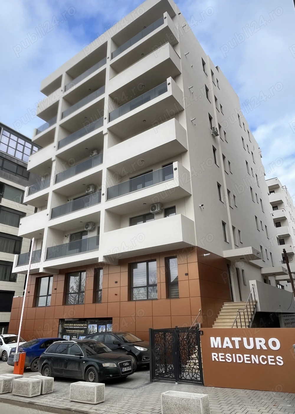 Proprietar, Campus, bloc nou 2025, 2 cam bucatarie separata, baie cu geam, vedere lac, MATURO Res.