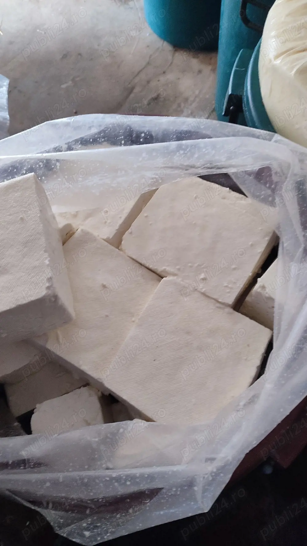 vând brânză telemea de oaie 