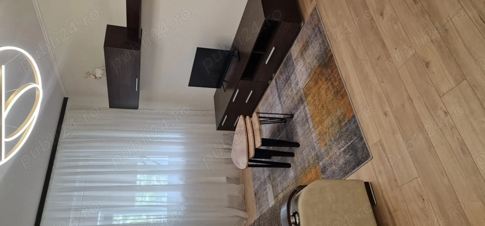 Apartament de închiriat