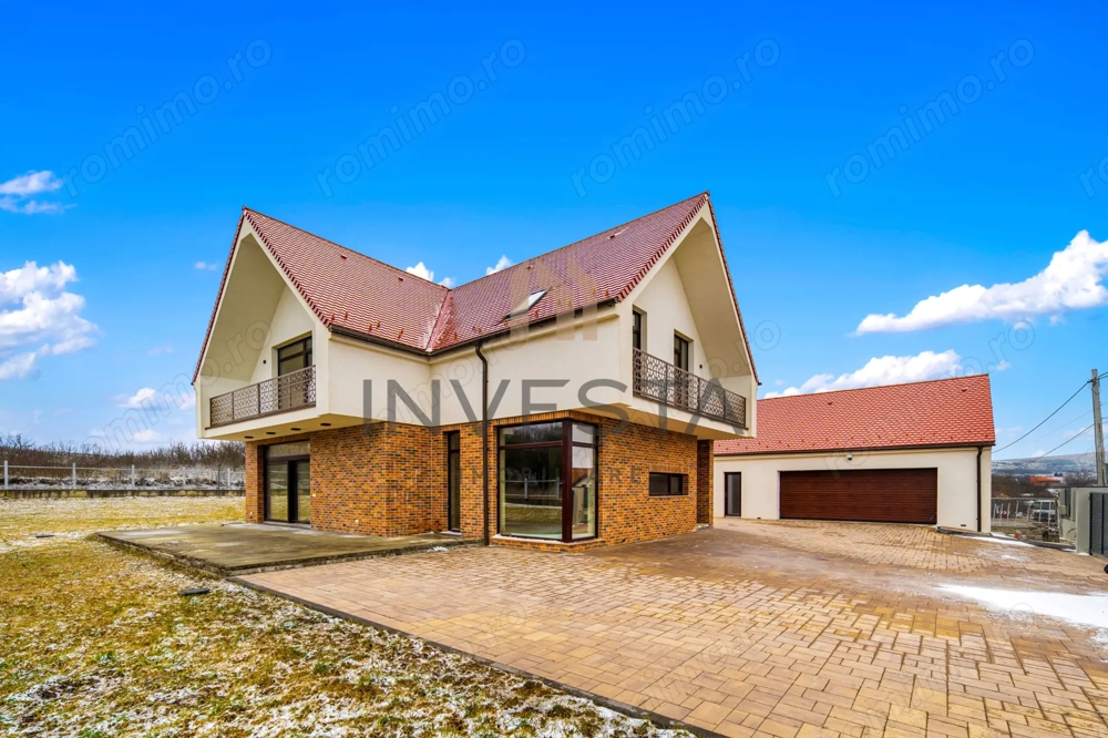 Casa individuala 256 mp utili, teren 2000 mp, Aiton, garaj dublu