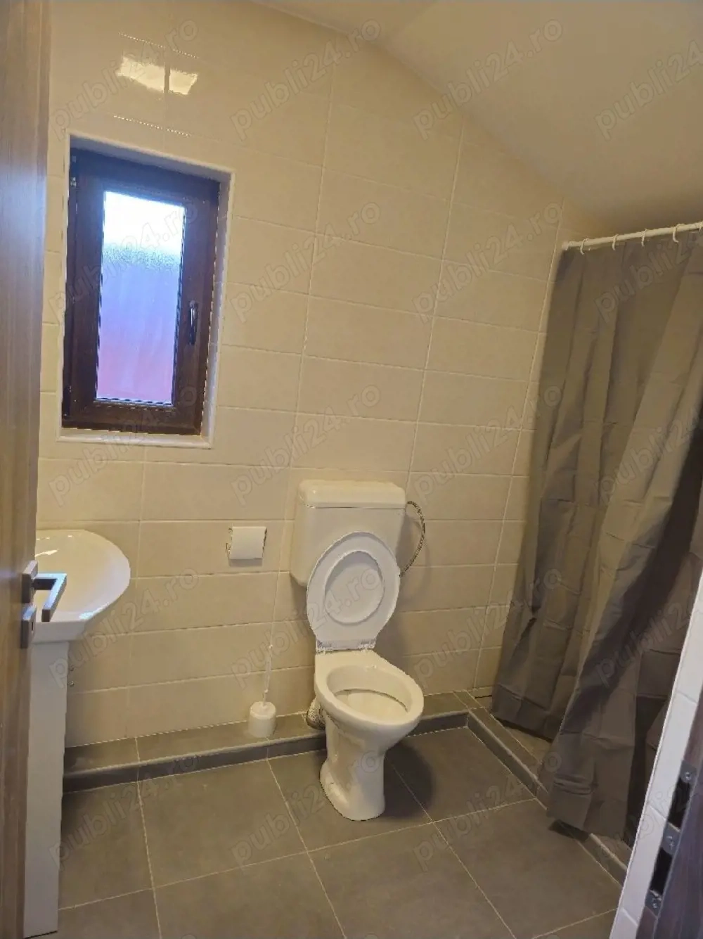 Casa de inchiriat Chirie Casa Cazare muncitori