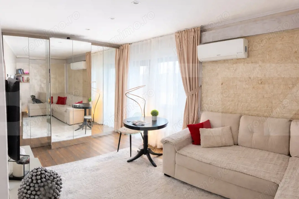 Apartament 1 camera, 39 mp, zona Intim