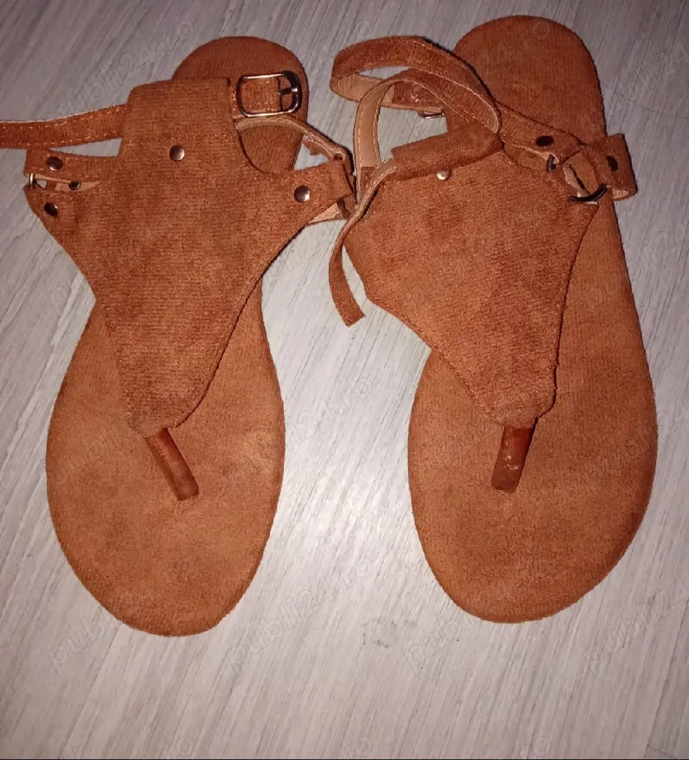 Sandale maro catifea