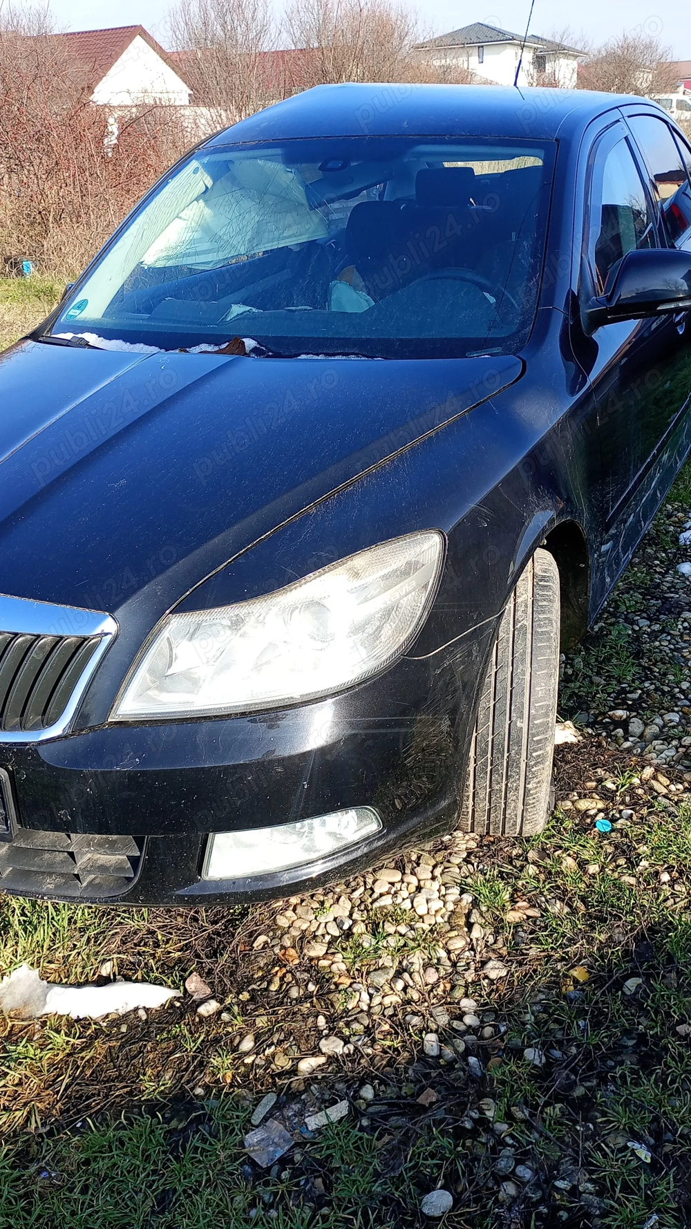 Capota fata cu grila Skoda Octavia 2 an 2013 neagra