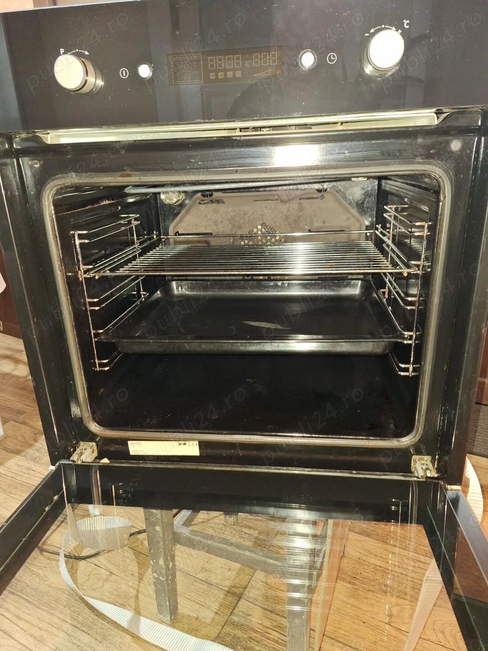 Cuptor Arctic incorporat 3.1 Kw, tip BBE 31010N 