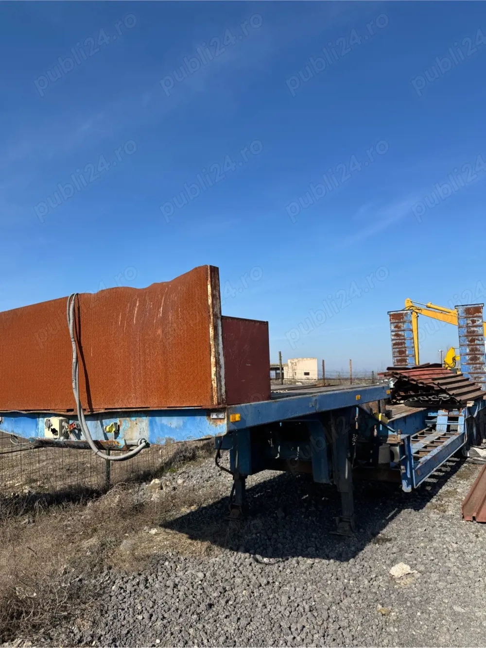 Trailer pe arcuri ACTM 