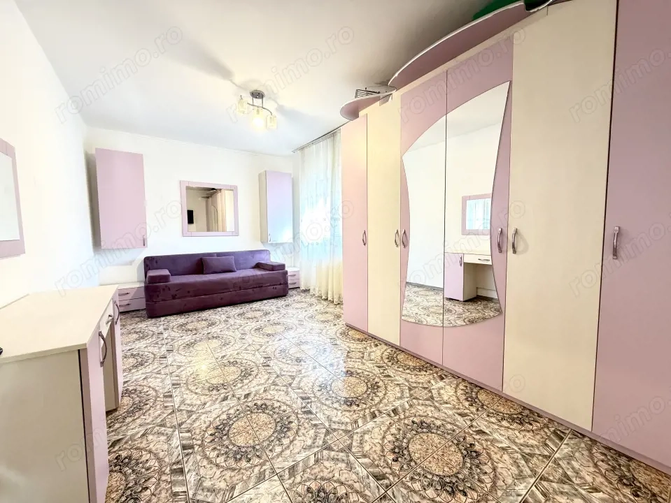 Apartament 2 camere, 47 mp utili, decomandat - zona Aradului