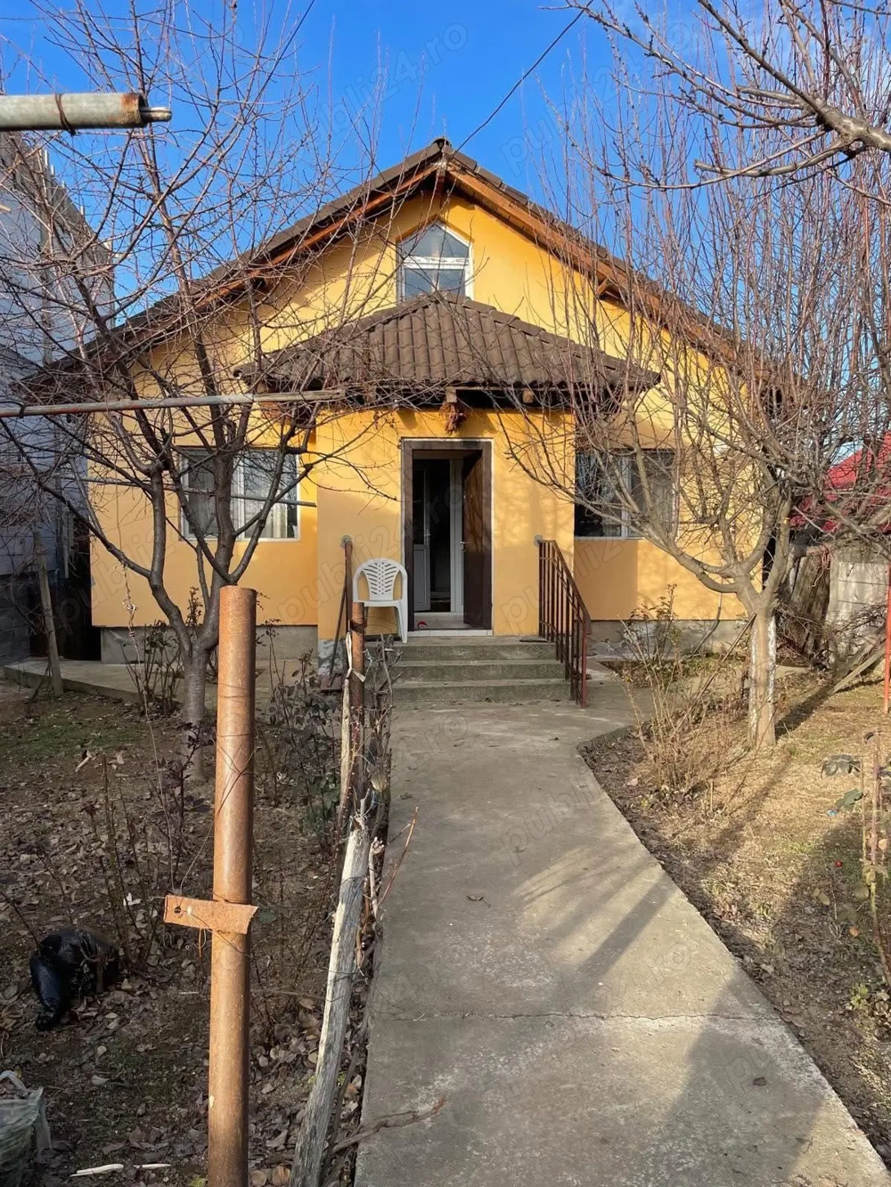 Casa de vanzare Romanesti.