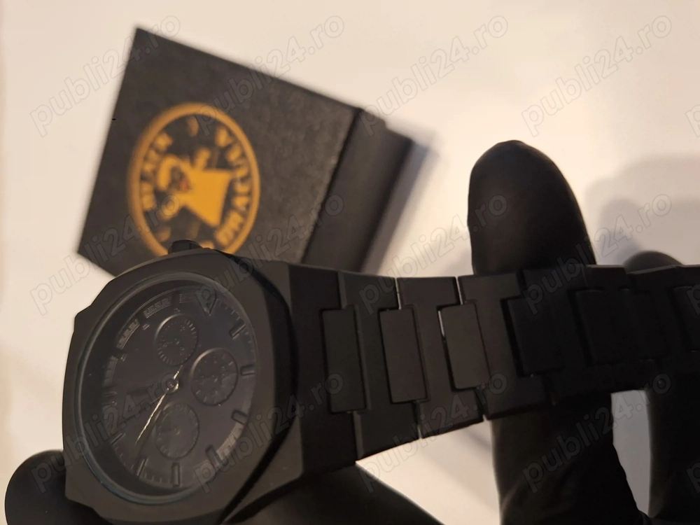 Ceas Black by Dracula