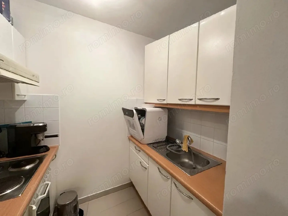 Garsoniera de vanzare în zona Piata Sudului aproape de metrou