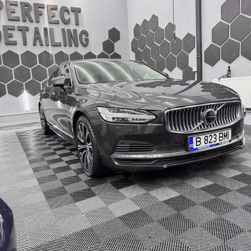 De vanzare Volvo S90 T8 2021