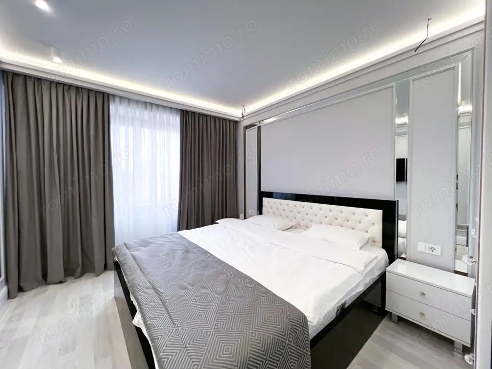 Vanzare garsoniera in zona 1 Decembrie