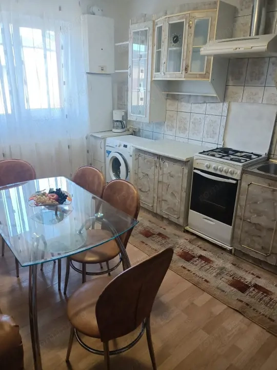 Apartament 2 camere de inchiriat Alba Iulia zona Cetate