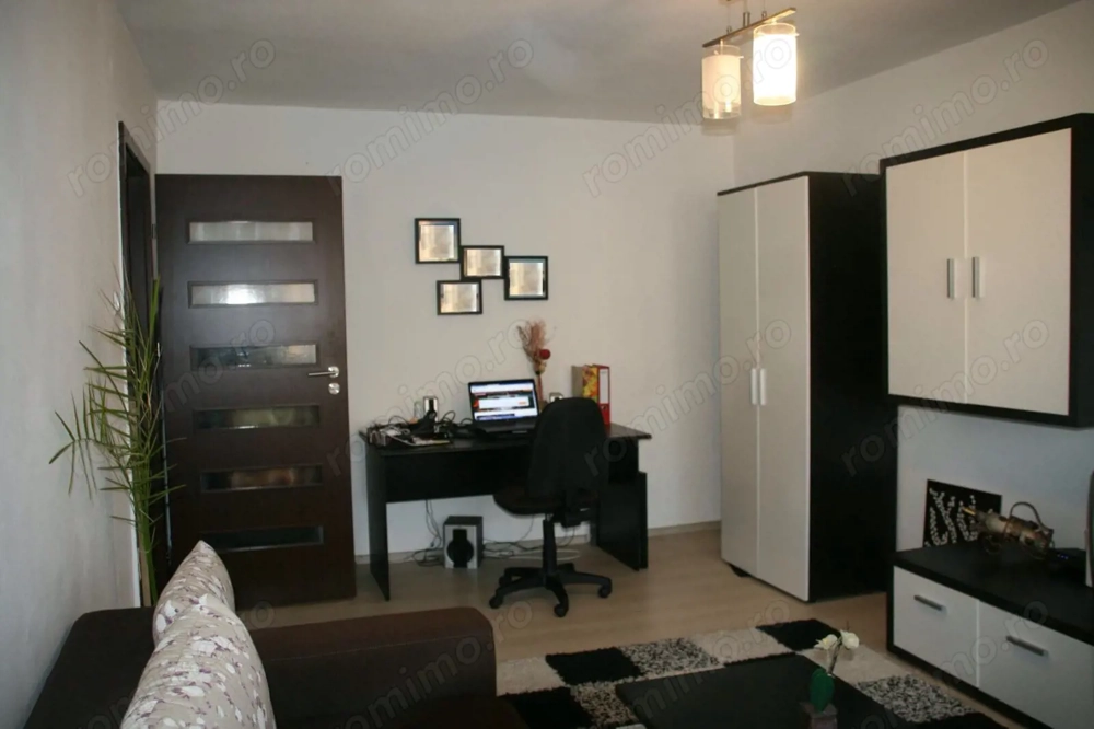 2 camere | etaj intermediar | mobilat si utilat | zona excelenta |