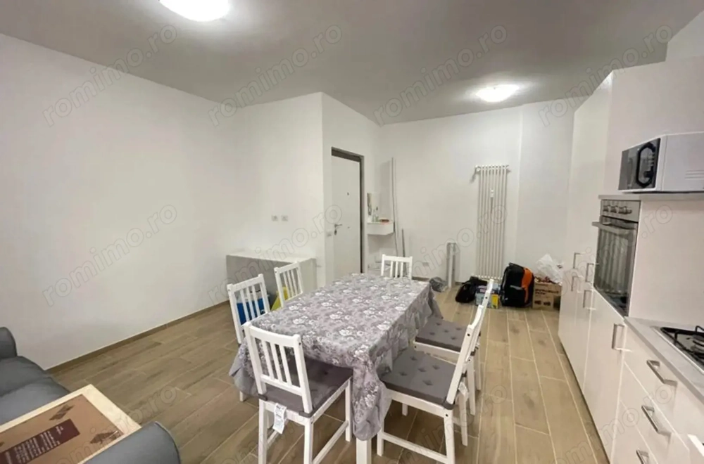 Garsonieră de vânzare în zona Vitan aproape de mall vitan