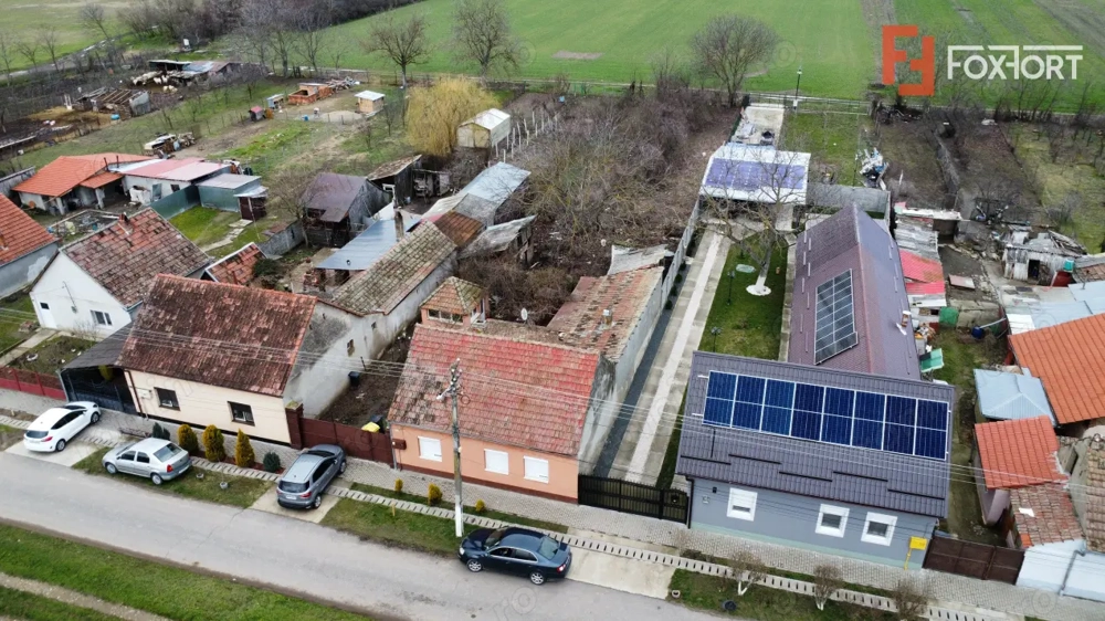 Casa de vanzare cu 3 camere | Necesita renovare - Deta