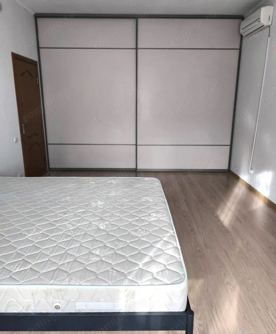 De inchiriat apartament cu 2 camere in zona Lipovei cu centrala proprie