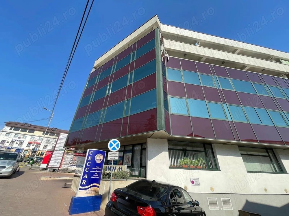 Apartament ULTRACENTRAL cu 3 dormitoare, living, bucatări, 2 băi, terasă, boxă și parcare subterană