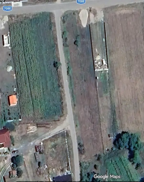 Vand teren in Josani