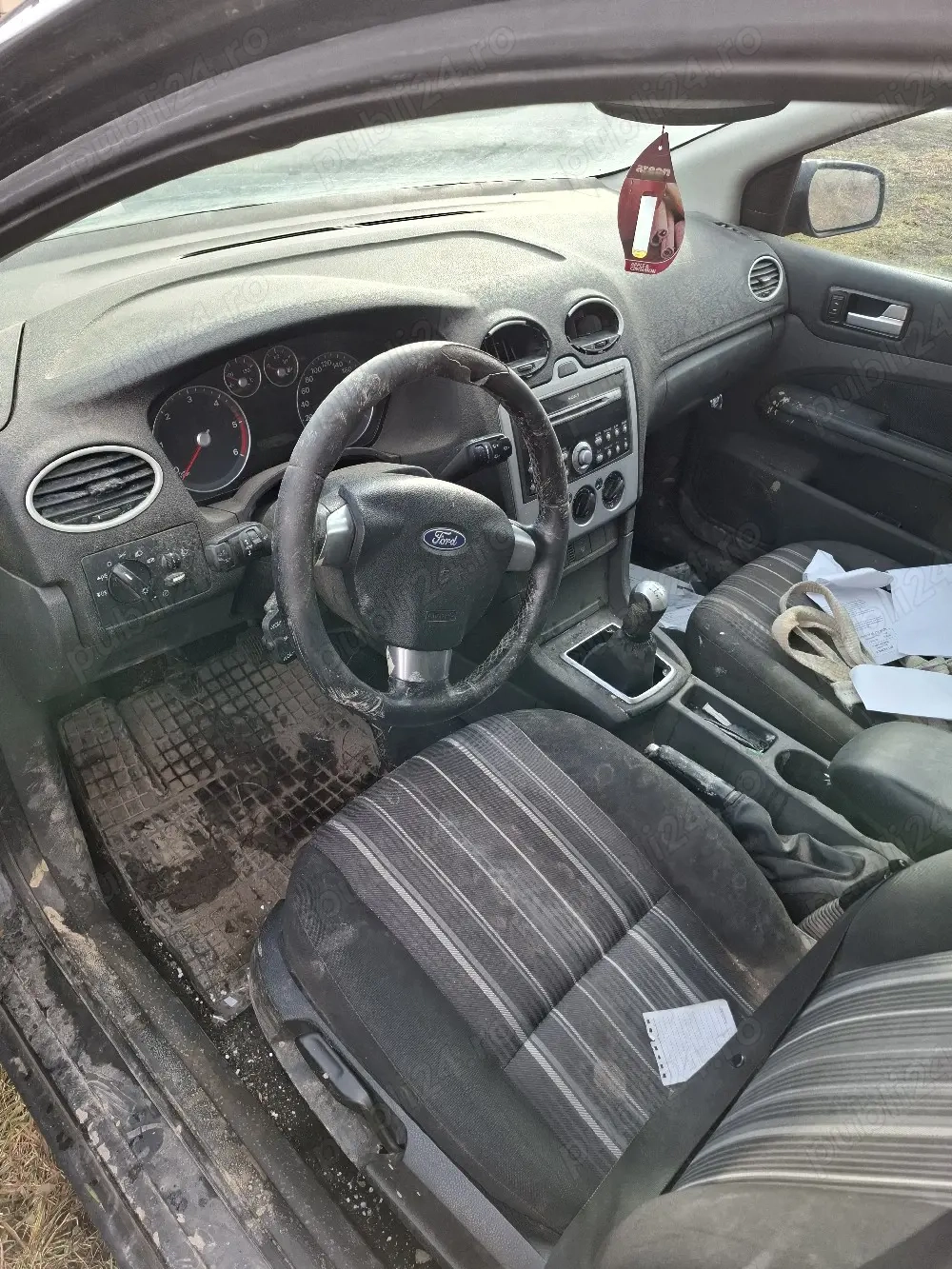 dezmembrez ford focus 2 motor 1.6 diesel an 2005 orice piesa disponibila