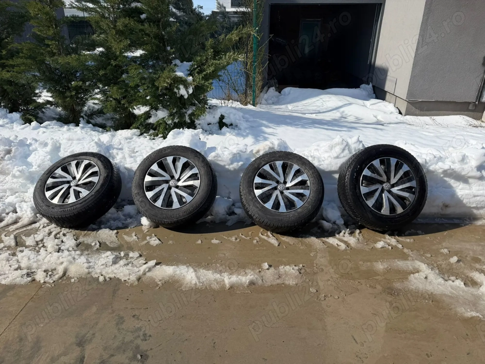SET Jante Touareg 18 x 8J et25 5 x 112mm + Anvelope Bridgestone iarna CADOU
