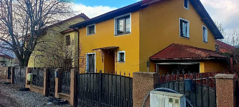 casa individuală de vânzare 
