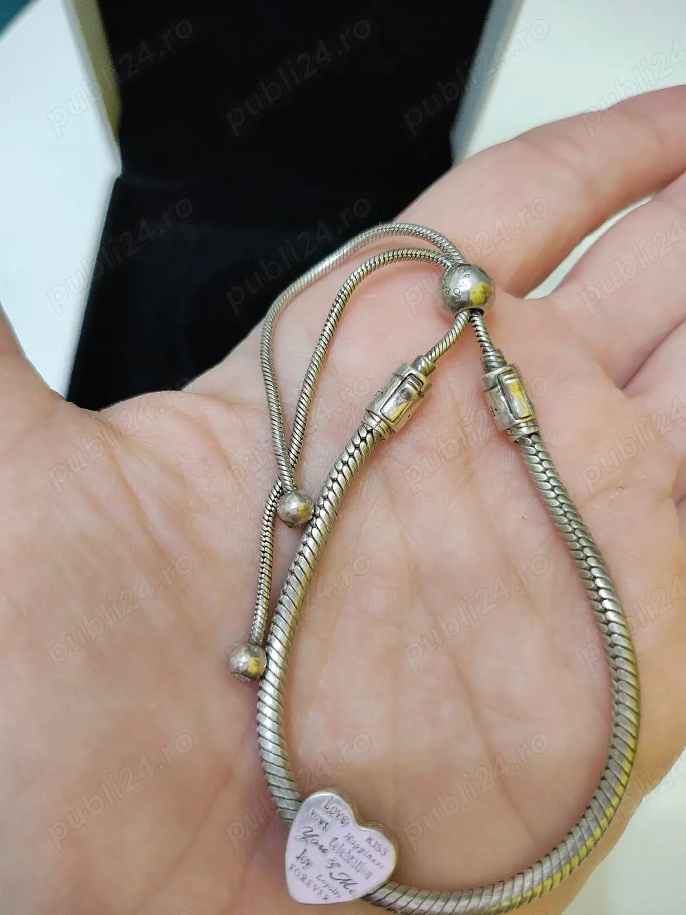 Bratara Pandora cu charm