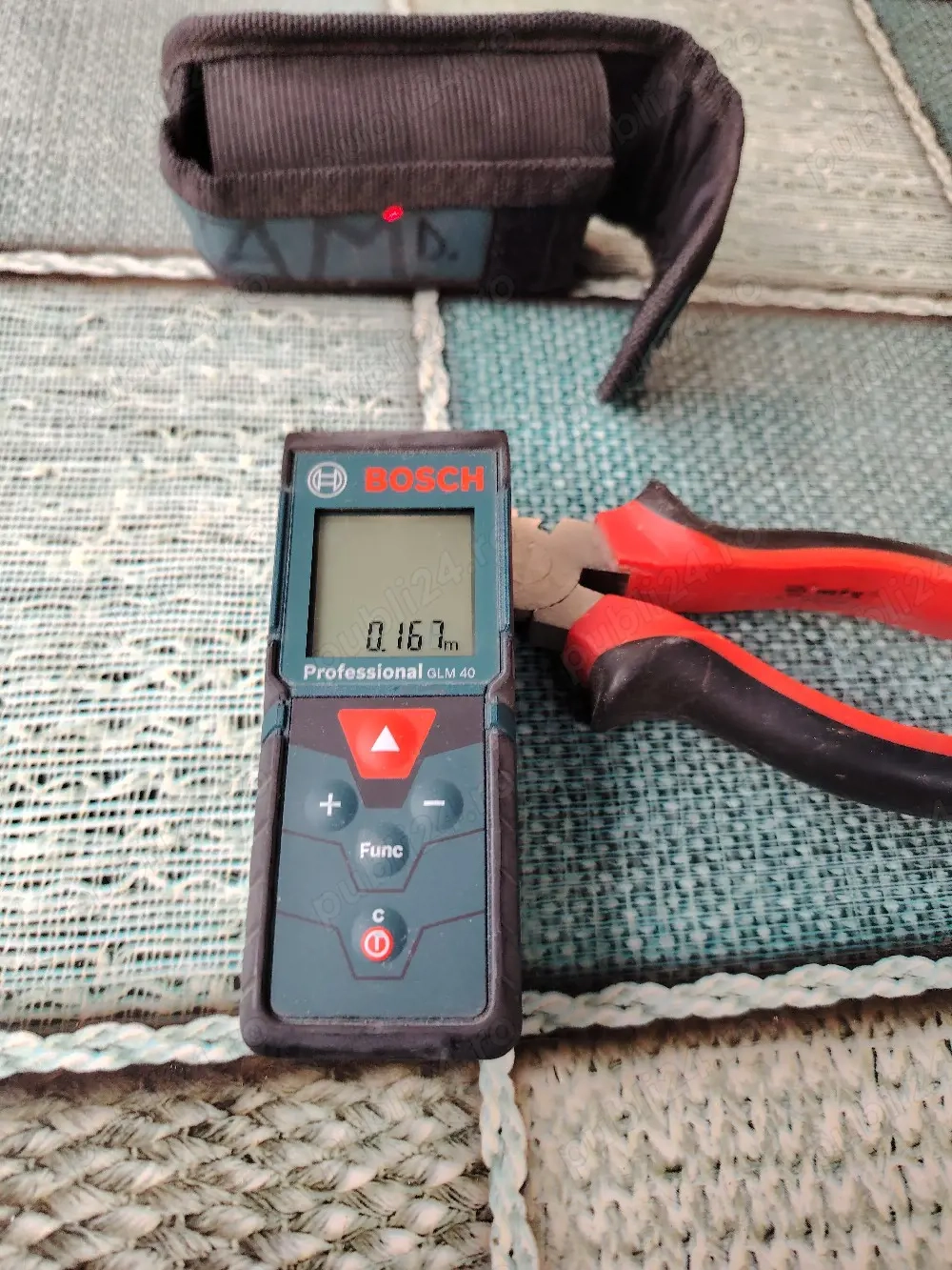 Vând telemetru bosh