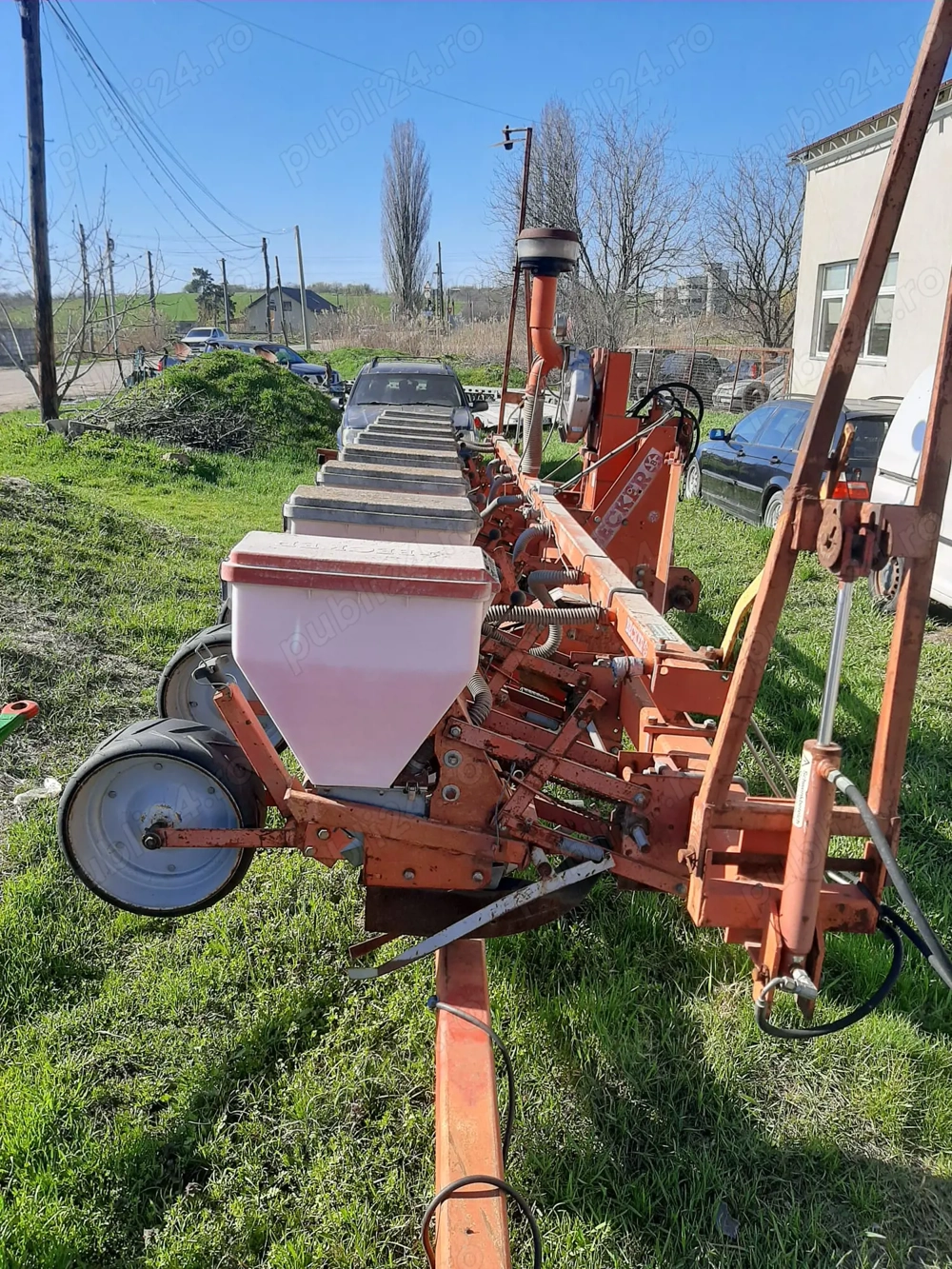 Semanatoare Porumb, Floare !Becker Aeromat ! 8-Randuri cu Carucior Tandem,nu Monosem,Maschio,Lely !