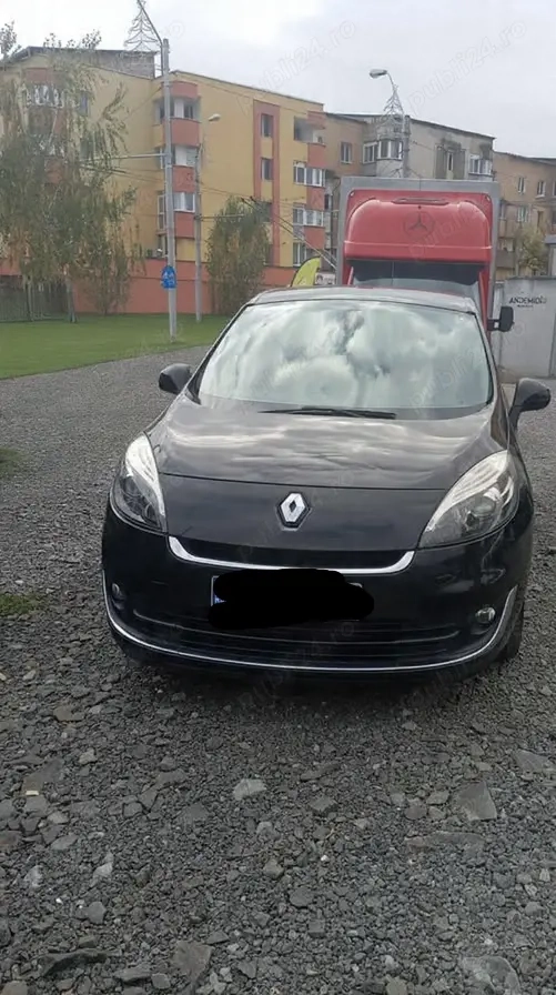 Vând URGENT Scenic 7 locuri 