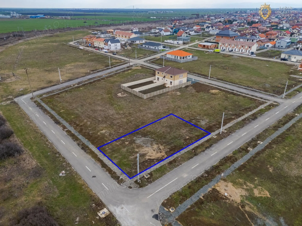 Teren 700mp in Premier- Vladimirescu