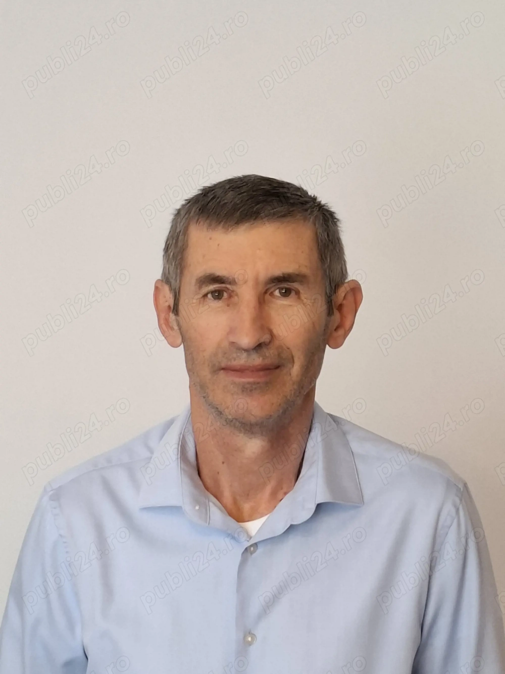 Pensionar activ Întreținere curte, mentenanță casă, reparații, supraveghere proprietate București