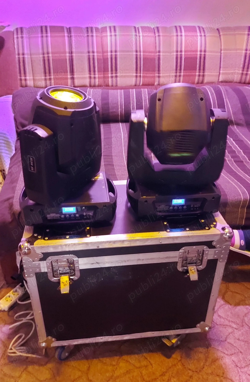 Moving Head Beam 2R doua bucati + case
