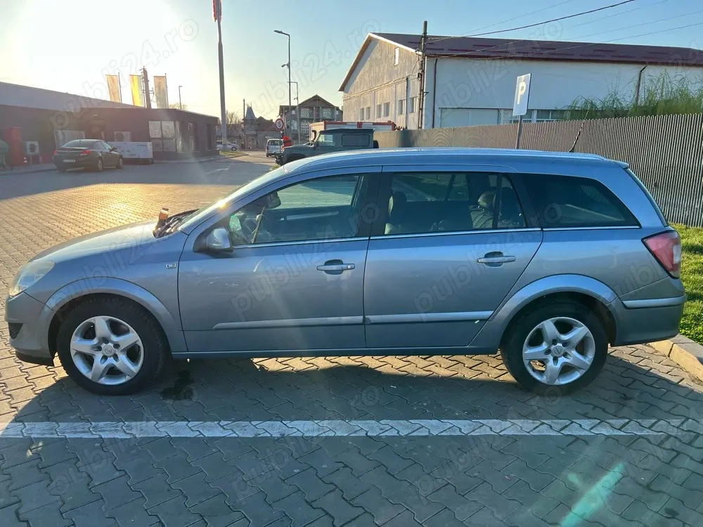 opel astra h 