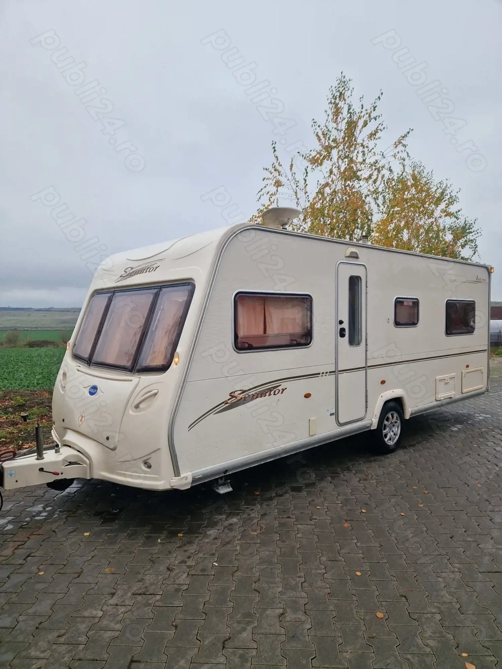 Rulota 4 5 locuri pat fix frantuzesc 