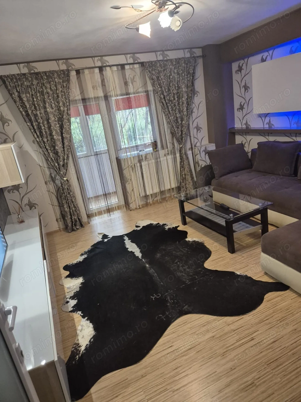 De vanzare apartament 3 camere Craangasi Lacul Morii ap