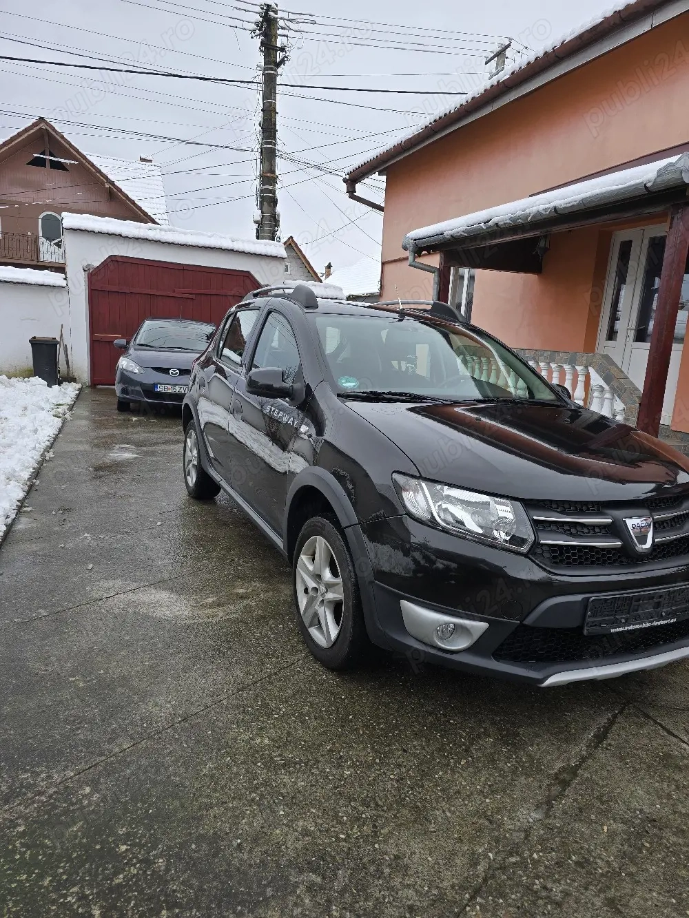 se vinde dacia sandero stephai.km 119000 km reali
