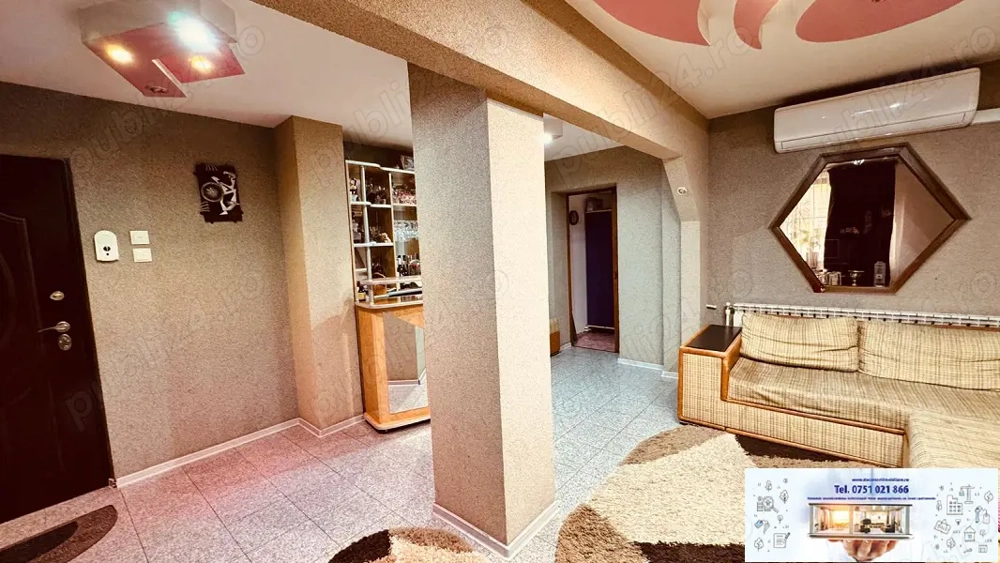 Apartament 4 camere decomandate, 2 băi și 2 balcoane   Micro 17, parter.