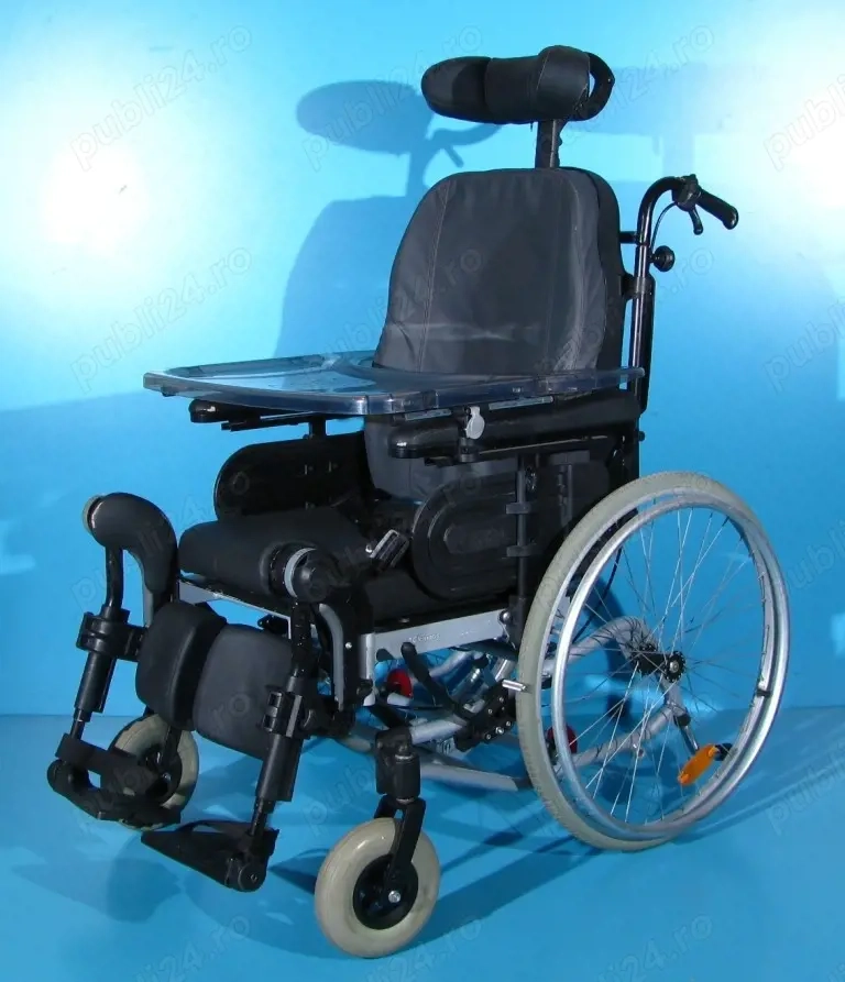 Scaun cu rotile nepliabil cu  latime sezut 48 cm