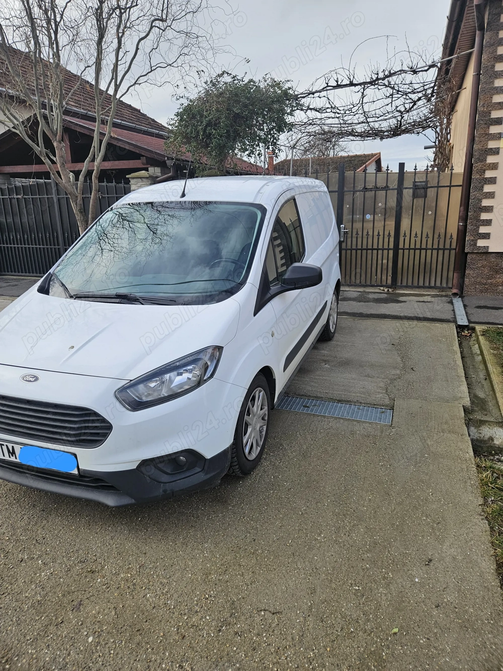 Ford Transit Courier 2020 Euro 6