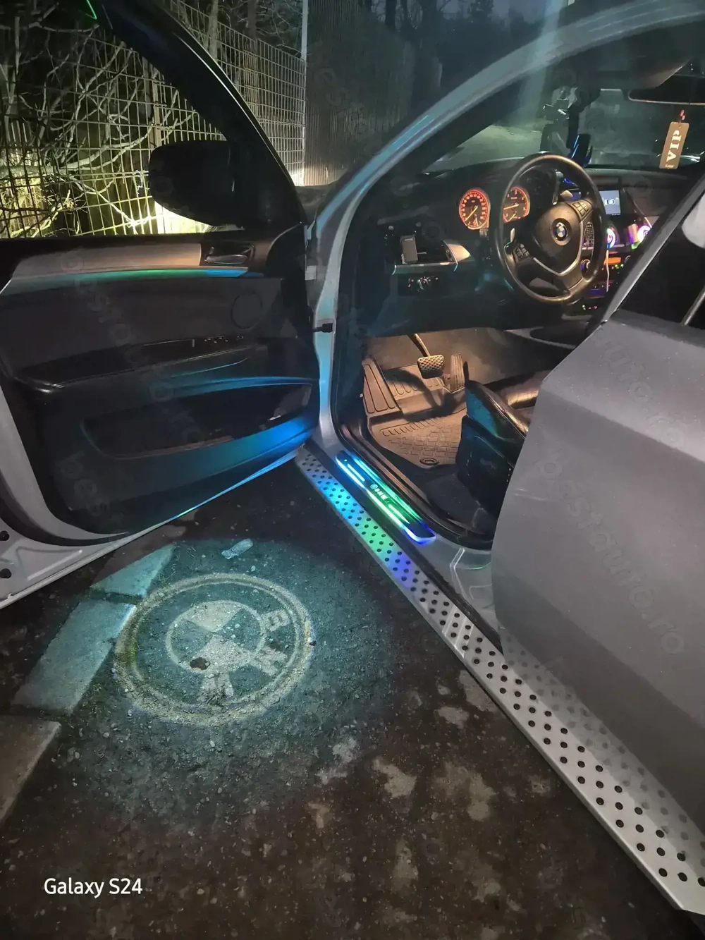 De vânzare bmw x6 stare foarte bună de funcționare 