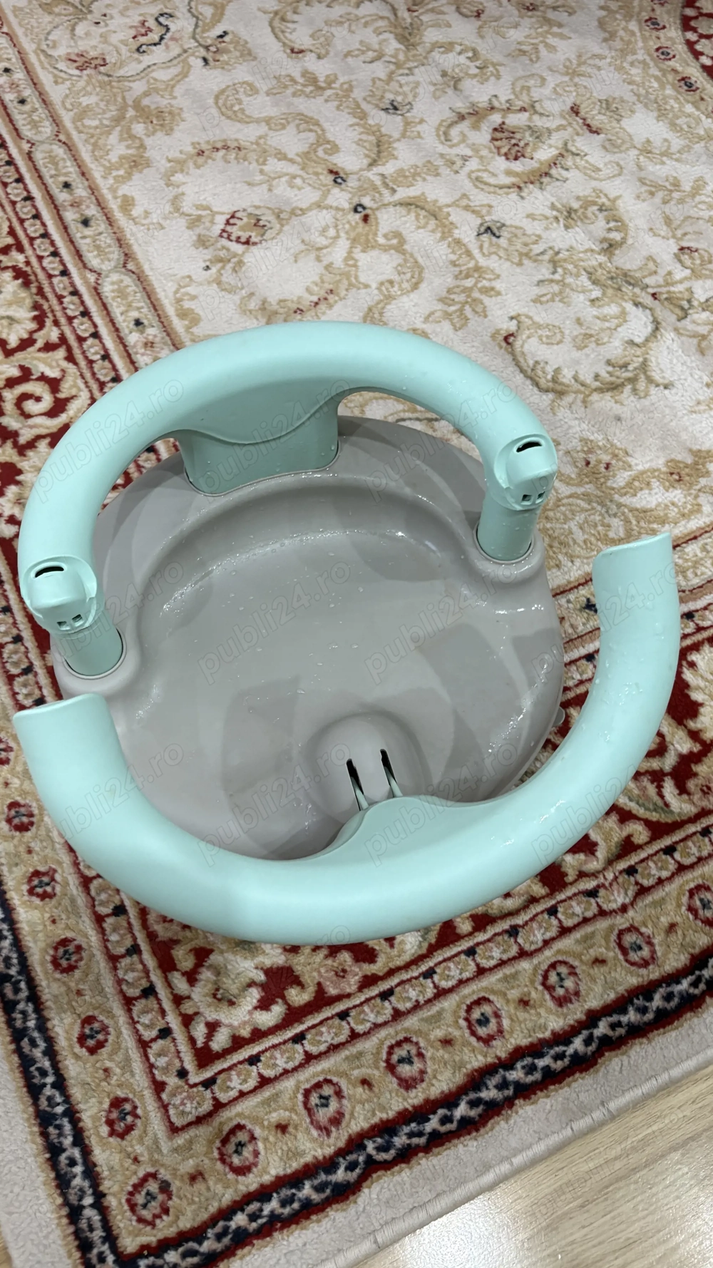 Scaun de baie pentru bebe 