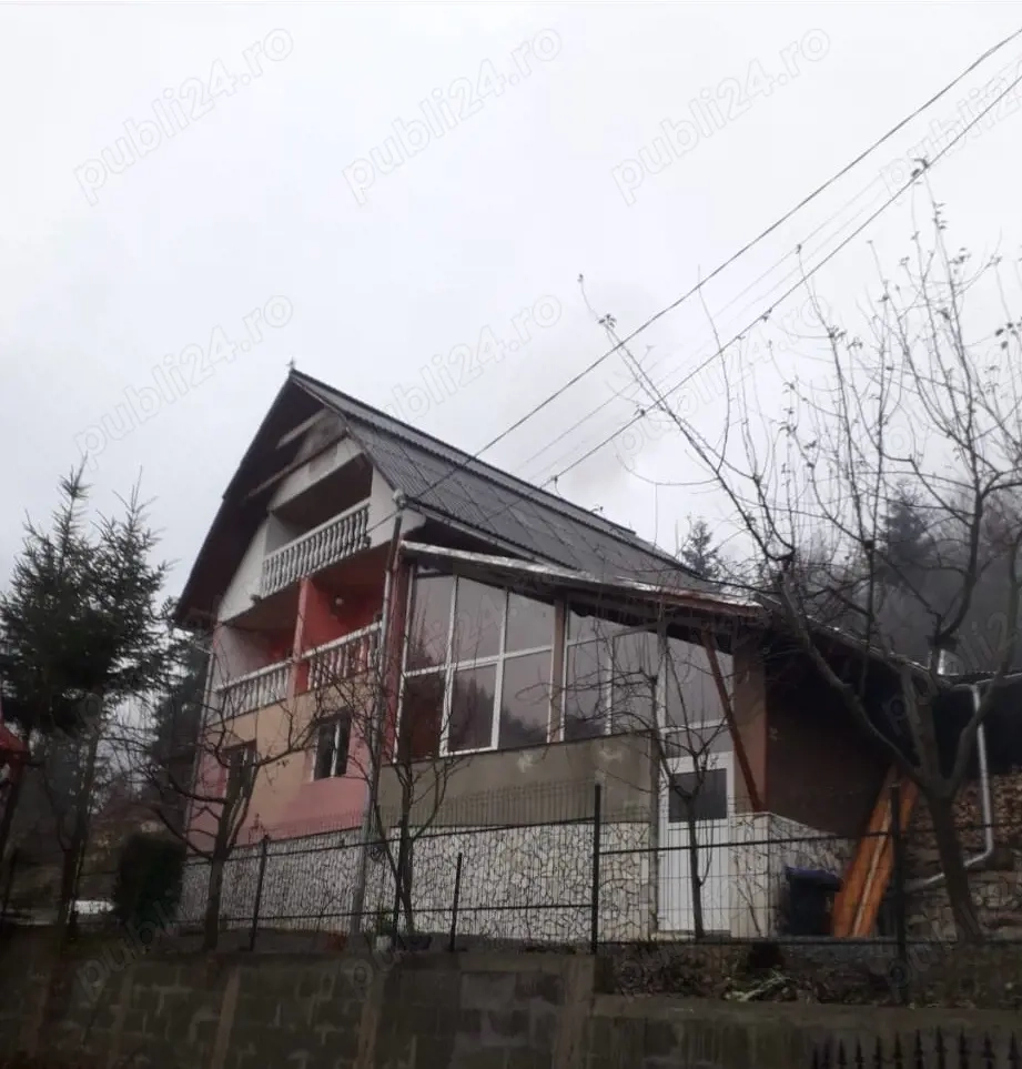 Casa de vanzare Albac, jud Alba