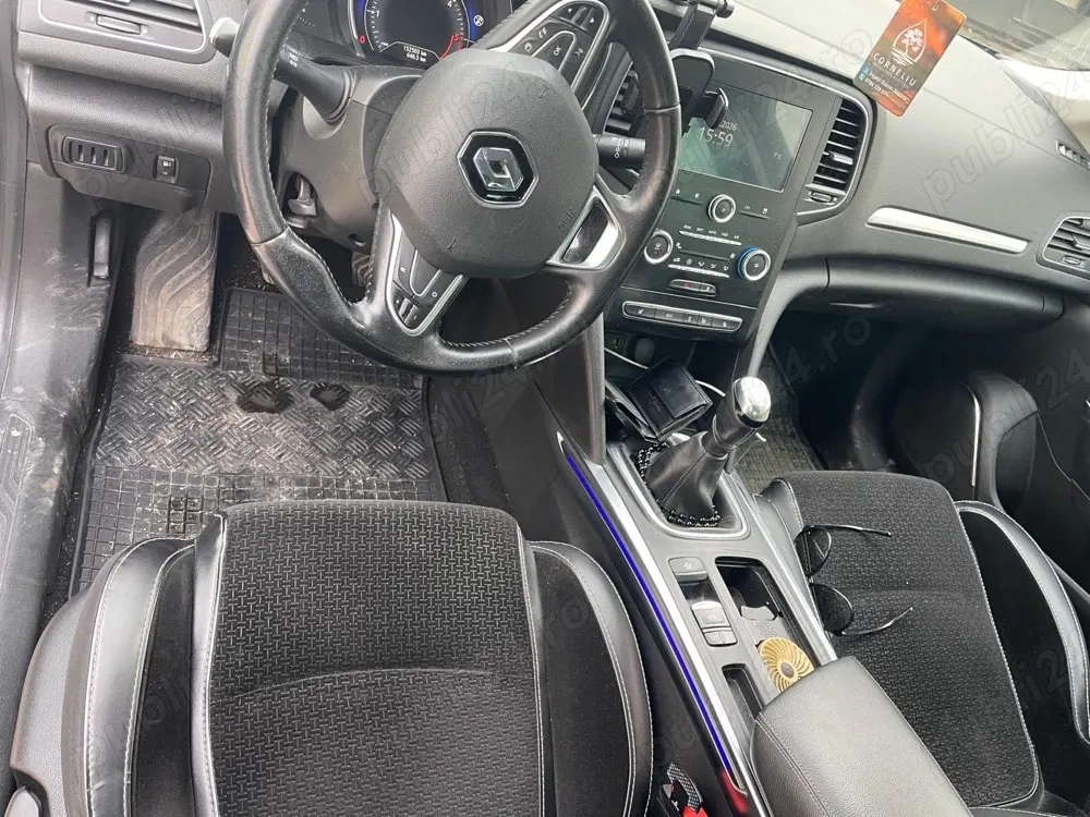 Renault megane 4-2017