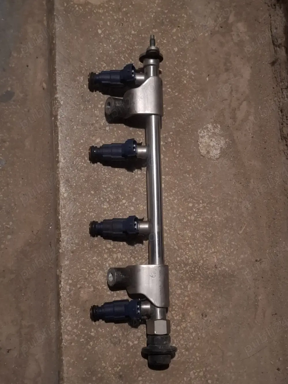 rampa injectoare kia ceed 1.4 benzina si baie ulei kia ceed 1.4 benzina 