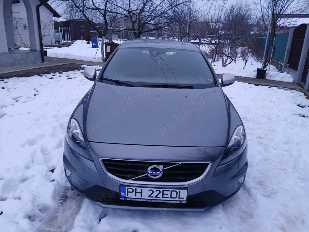 Volvo V40 R -Design 2016 Bi - Xenon 2.0Euro 6