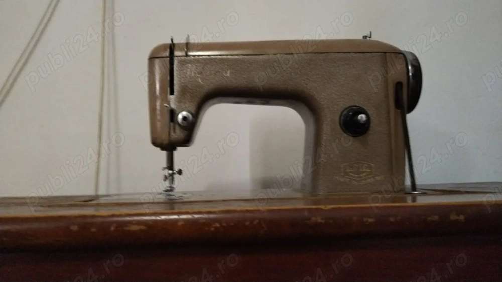 Mașina de cusut Ileana, stare bună de funcționare