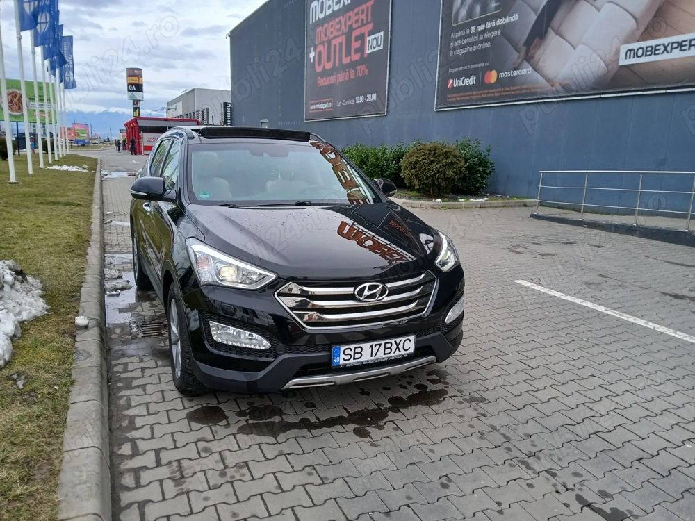 Hyundai SANTA FE Premium 2WD  - Stare excelentă! Cârlig de remorcare   Trapă panoramică