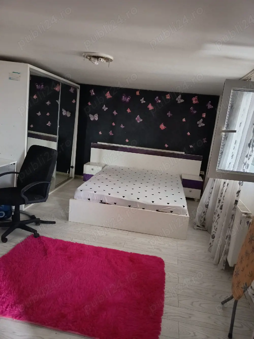 Vand vila cu 4 dormitoare