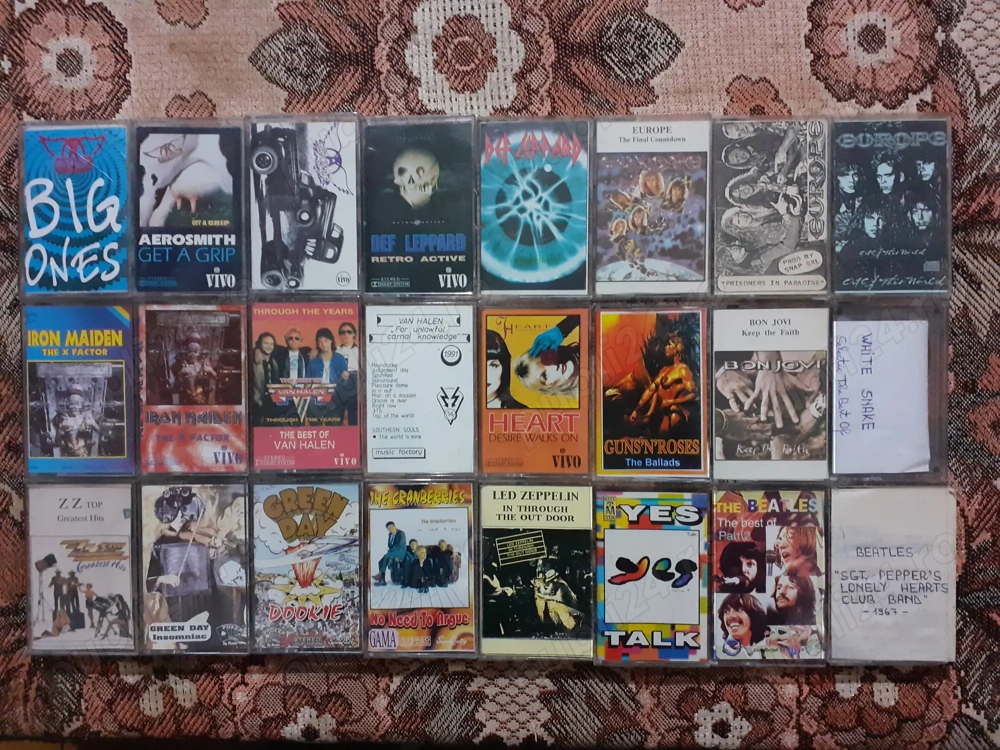 Casete audio cu muzică rock, rytm & blues, jazz, disco, pop, tehno, synthesizer